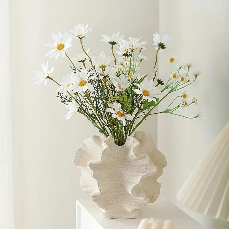 OceanBloom - Organisk skjellinspirert blomstervase med rufsete kant