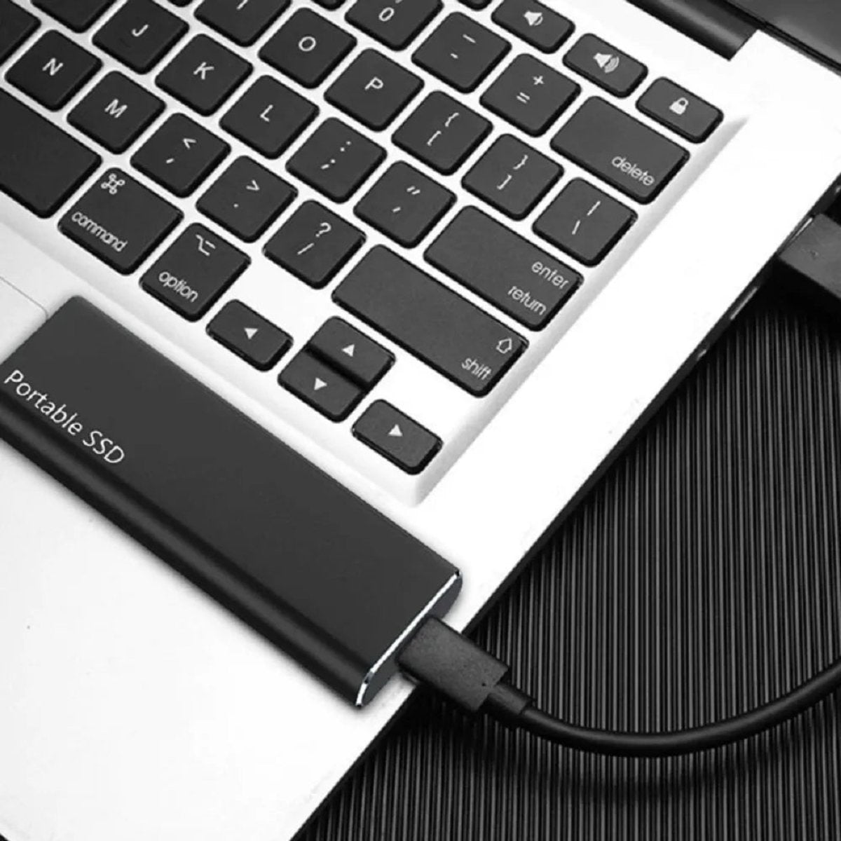 SpeedVault – Bærbar SSD-stasjon