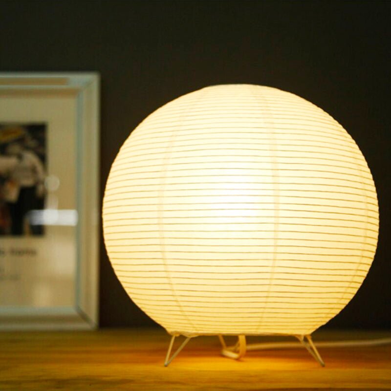 AuraGlobe rund bordlampe – skap en koselig atmosfære