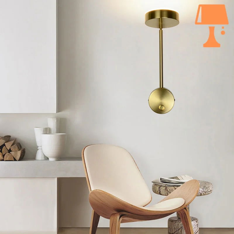 LumaFlex Gold LED-vegglampe - elegant design med 360° roterbart hode