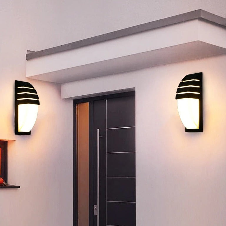 LumeArc moderne utendørs vegglampe – stilig design med elegant bue
