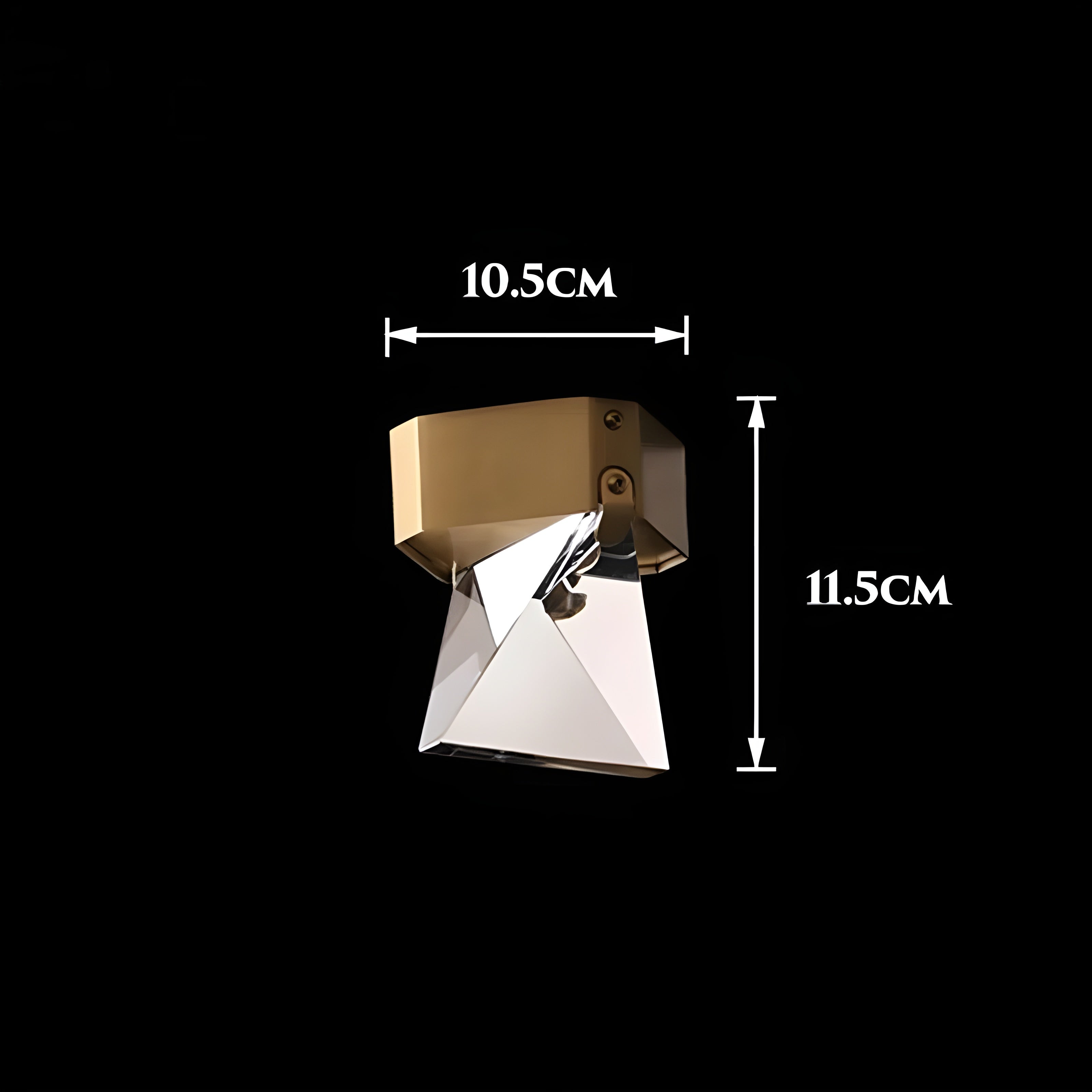 Geometrisk vegglampe i krystall