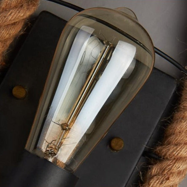 RetroGlow vegglampe – stilig vintagedesign med unik rund ramme