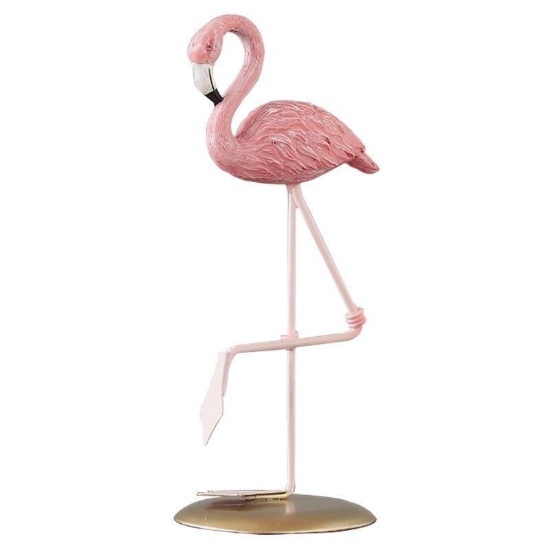 FlamingoGrace - Elegant Flamingo Hagestatue