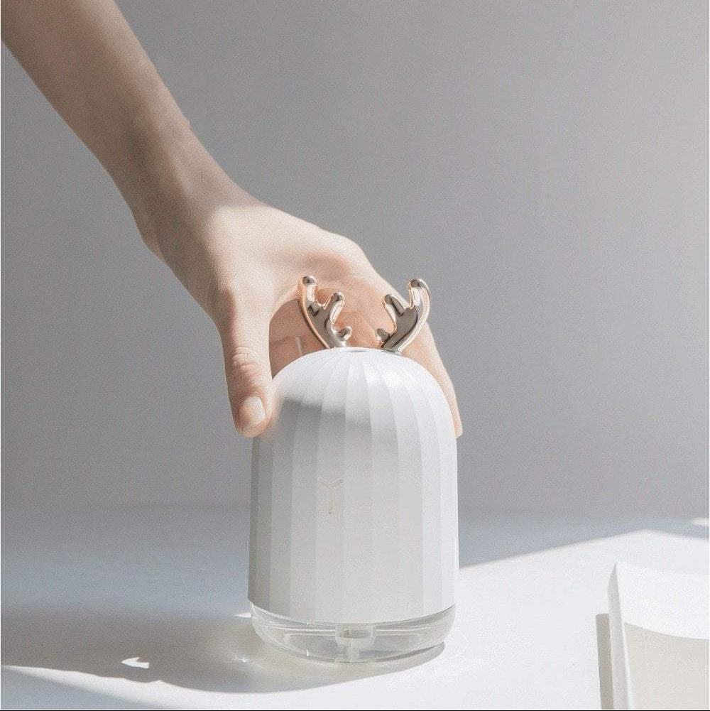 DeerMist luftfukter – Antler-design med mykt stemningslys
