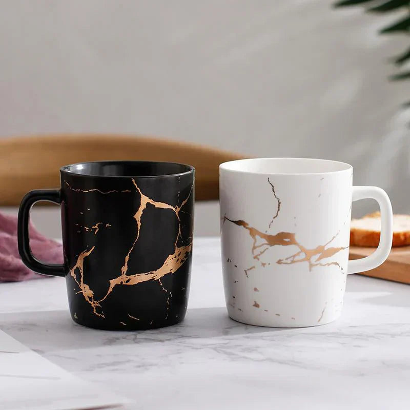 LumiStone kaffekrus med slående mønster og blank overflate