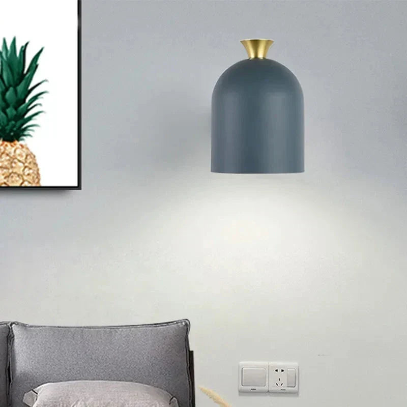 LumeBrass - Moderne veggmontert lampe fra midten av århundret