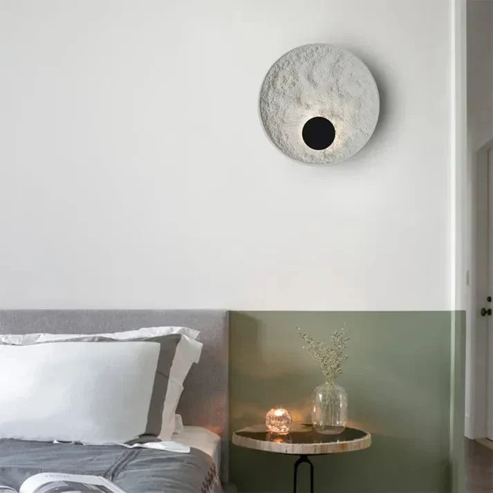 LumaHalo - Moderne strukturert sirkulær vegglampe