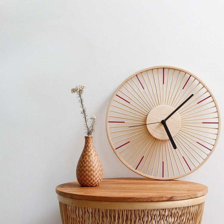 NordicSilence bambusklokke – minimalistisk design med stille mekanisme