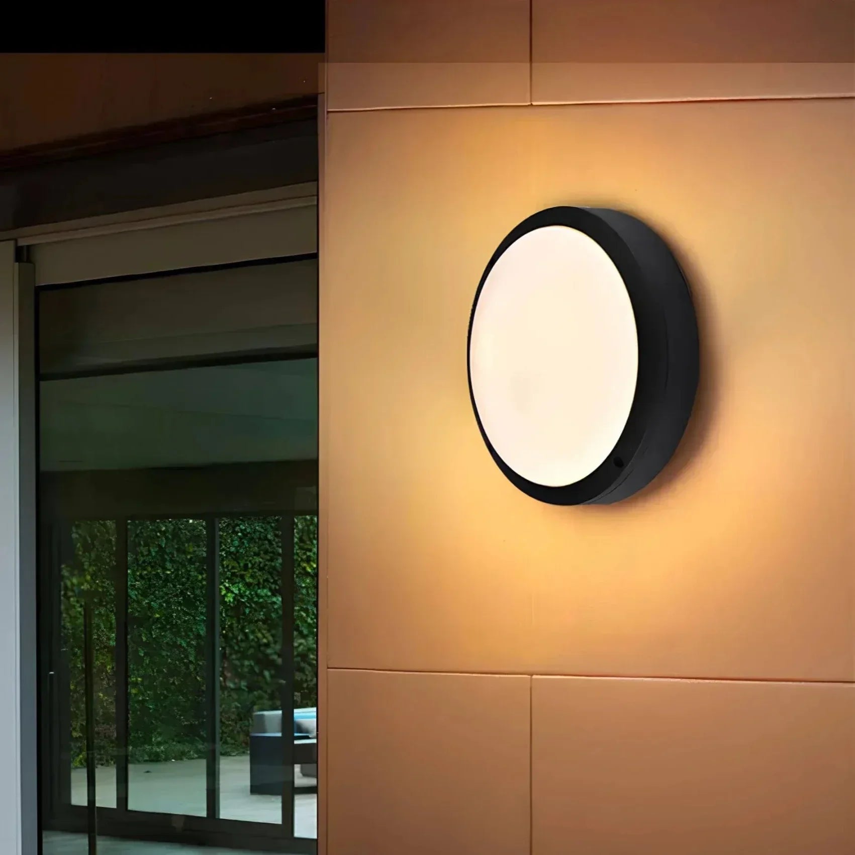 LuxeBeam Modern LED utendørs vegglampe – stilig og værbestandig belysning